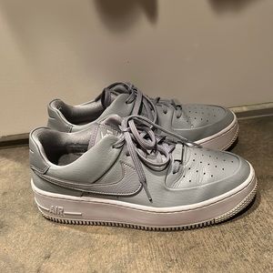 Nike Air Force 1 platform